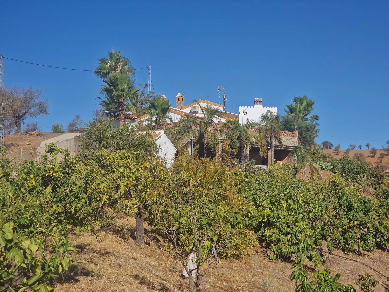 Villa for sale in Guaro