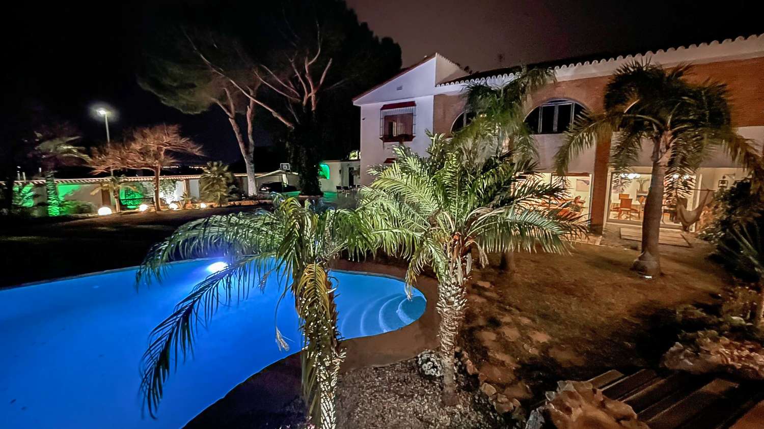 Villa en venta en Alhaurín de la Torre